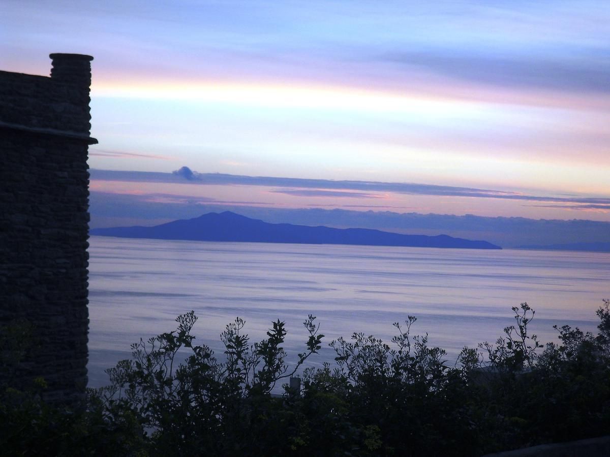 Aegean Castle Andros - Adults Only Aparthotel Agia Eleousa ภายนอก รูปภาพ