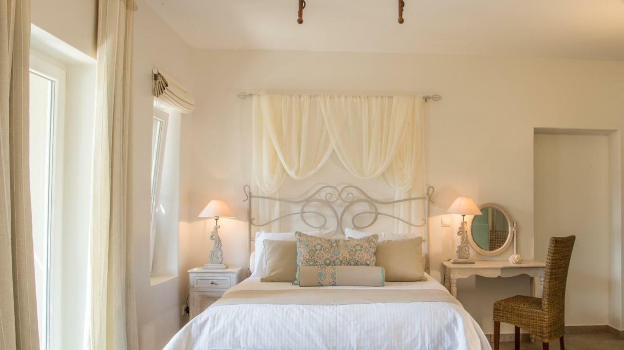 Aegean Castle Andros - Adults Only Aparthotel Agia Eleousa ภายนอก รูปภาพ